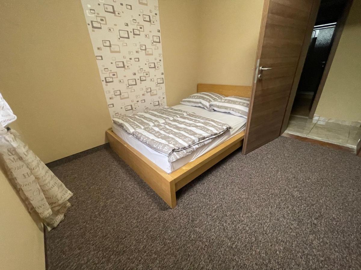Gratisz Apartman Siofok Ngoại thất bức ảnh
